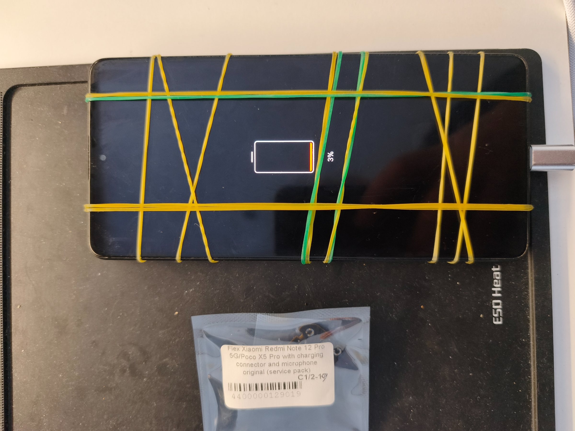 Redmi note 12Pro lizdo gedimas – nuotrauka 2